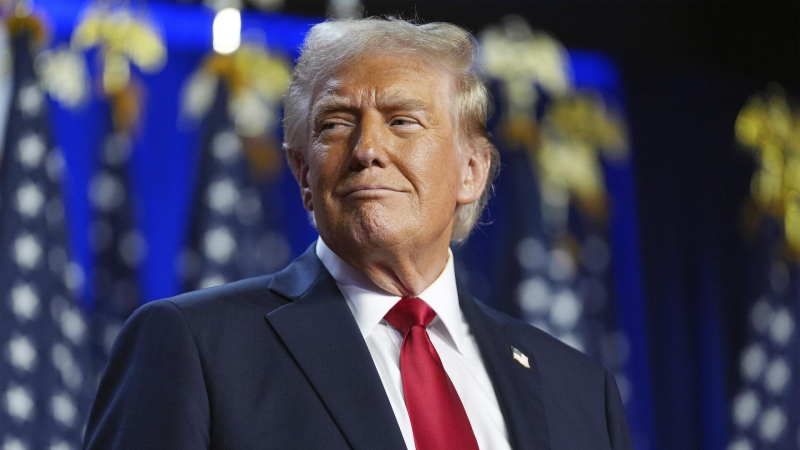 Трамп предложил Саксу стать "Царем Белого дома"