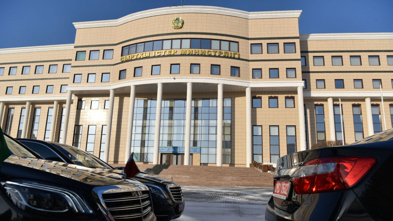 Мы высоко ценим любые переговоры о мире - МИД Казахстана